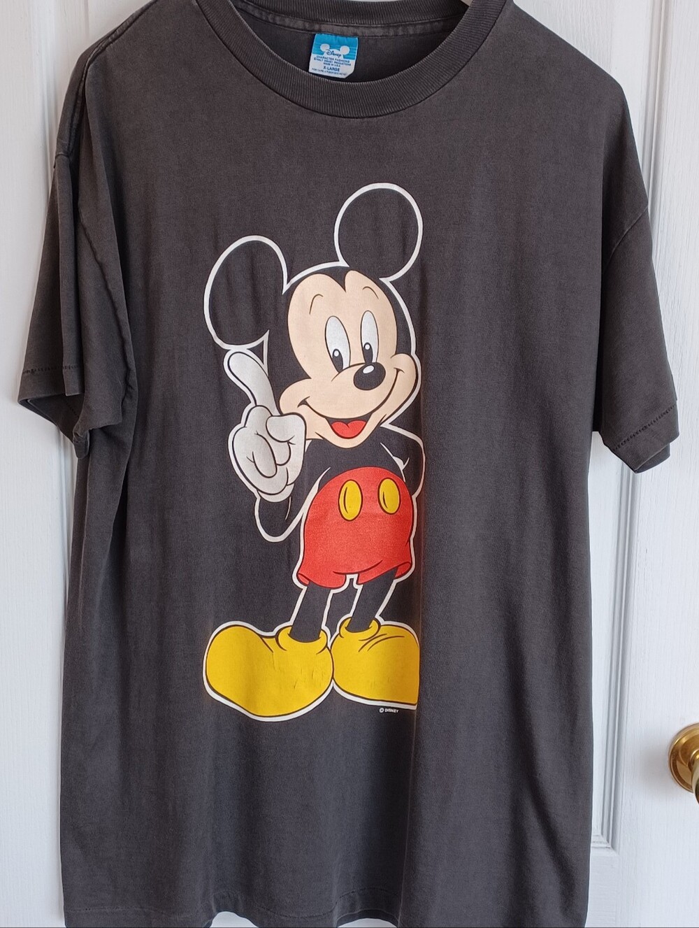 VINTAGE DISNEY CHARACTER FASHIONS WALT DISNEY PRODUCTIONS MICKEY T-SHIRT X-LARGE